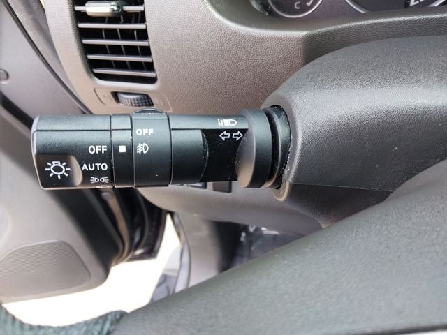 2012 Nissan Pathfinder SV