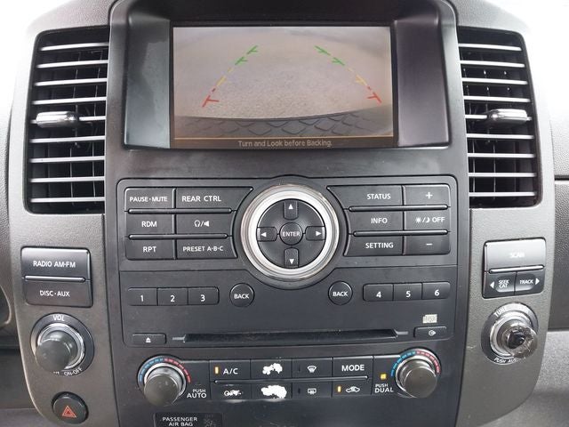 2012 Nissan Pathfinder SV