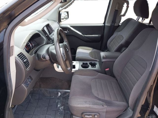 2012 Nissan Pathfinder SV