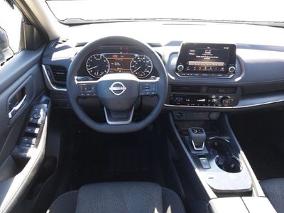 2027 Nissan Rogue SV