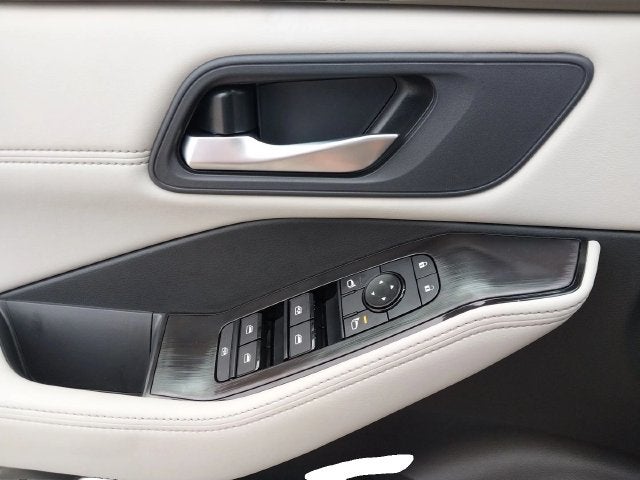 2027 Nissan Rogue Dark Armor™