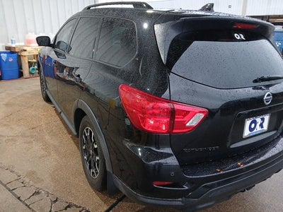 2020 Nissan Pathfinder SL