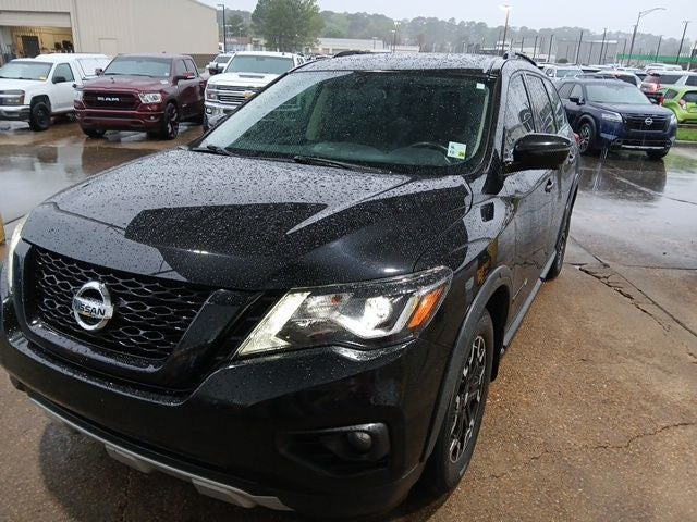 2020 Nissan Pathfinder SL