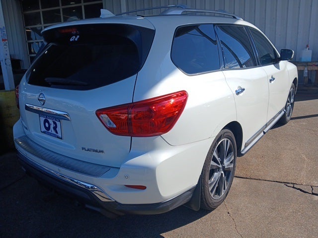 2020 Nissan Pathfinder Platinum