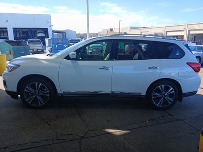 2020 Nissan Pathfinder Platinum