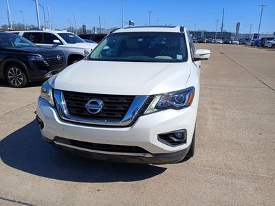 2018 Nissan Pathfinder Platinum