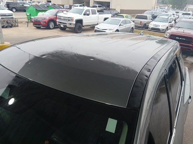 2022 Nissan Pathfinder S