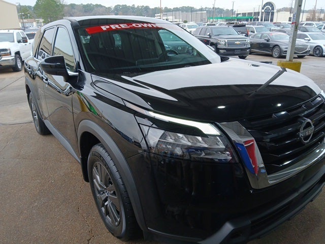2023 Nissan Pathfinder S AWD