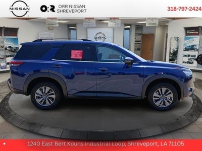 2025 Nissan Pathfinder SV