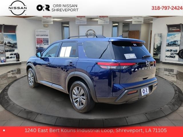 2025 Nissan Pathfinder SV