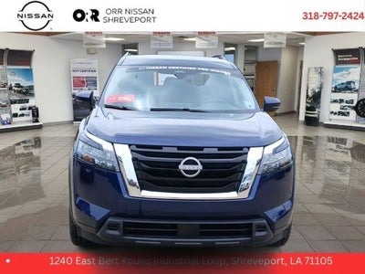 2025 Nissan Pathfinder SV