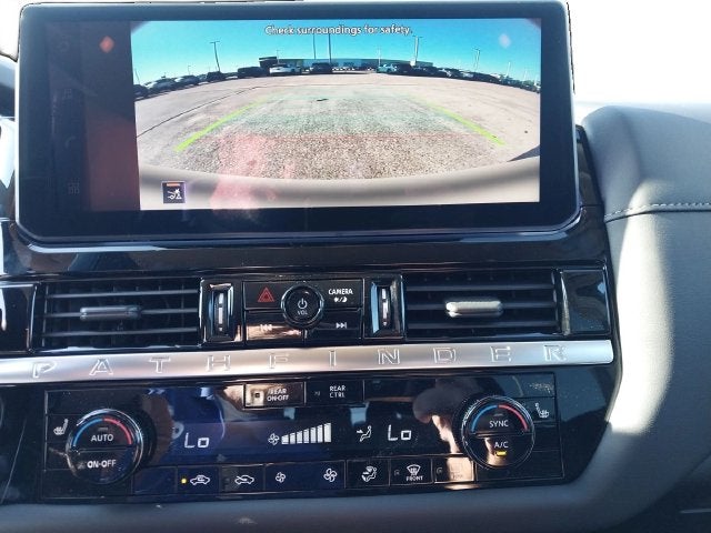 2026 Nissan Pathfinder SV