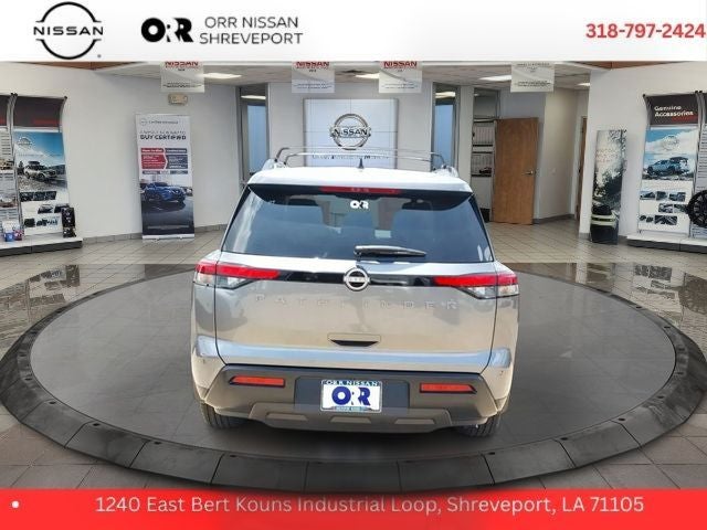 2026 Nissan Pathfinder SV