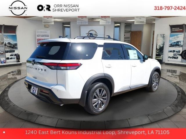 2026 Nissan Pathfinder SV