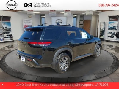 2026 Nissan Pathfinder SV