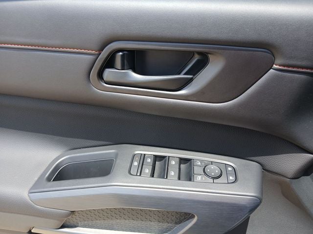 2026 Nissan Pathfinder Rock Creek®