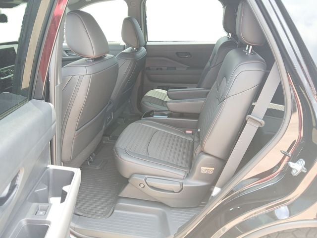 2026 Nissan Pathfinder Rock Creek®