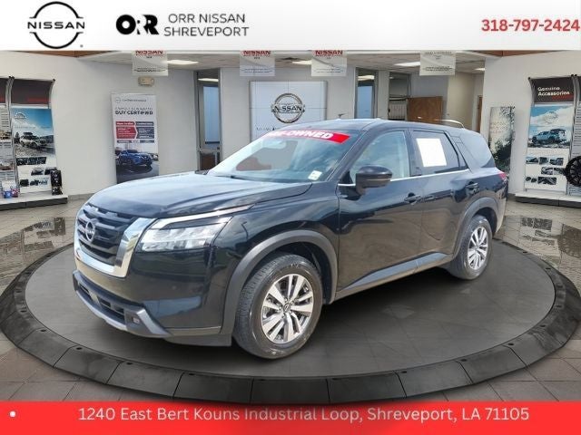 2023 Nissan Pathfinder SL