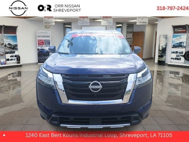 2023 Nissan Pathfinder SL Premium