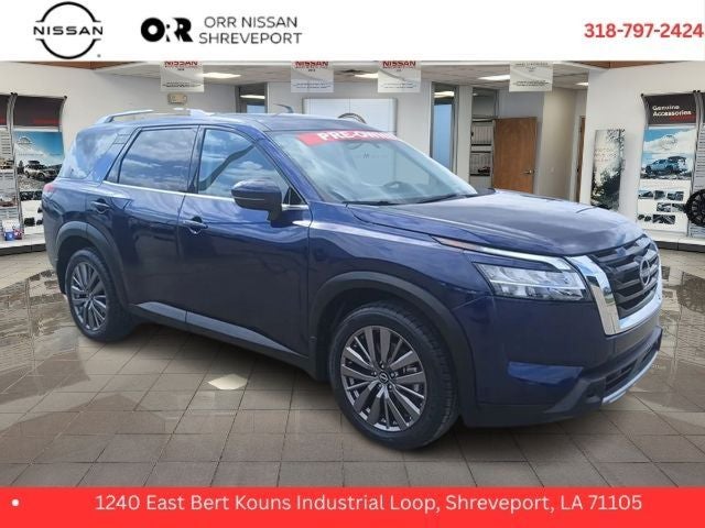 2023 Nissan Pathfinder SL Premium