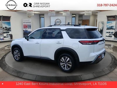 2026 Nissan Pathfinder SL
