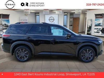 2026 Nissan Pathfinder SL