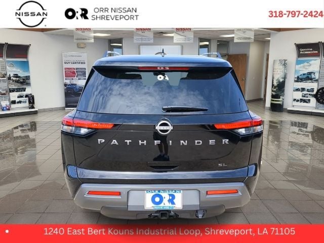 2026 Nissan Pathfinder SL