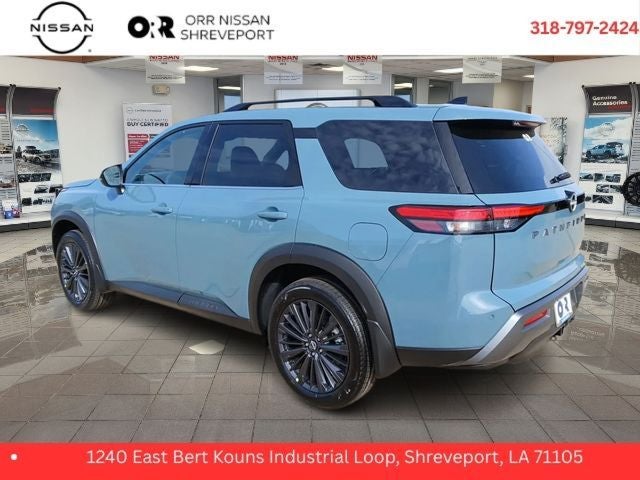 2026 Nissan Pathfinder SL