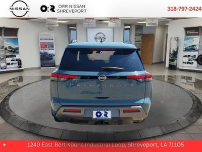 2026 Nissan Pathfinder SL