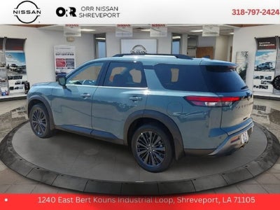 2026 Nissan Pathfinder SL