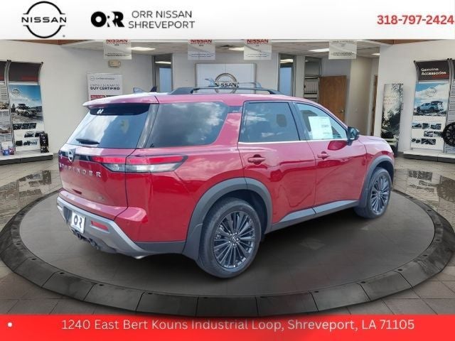2026 Nissan Pathfinder SL