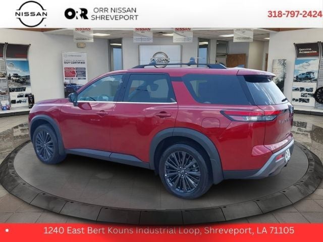 2026 Nissan Pathfinder SL