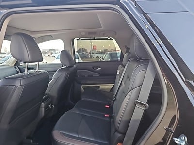 2025 Nissan Pathfinder Platinum