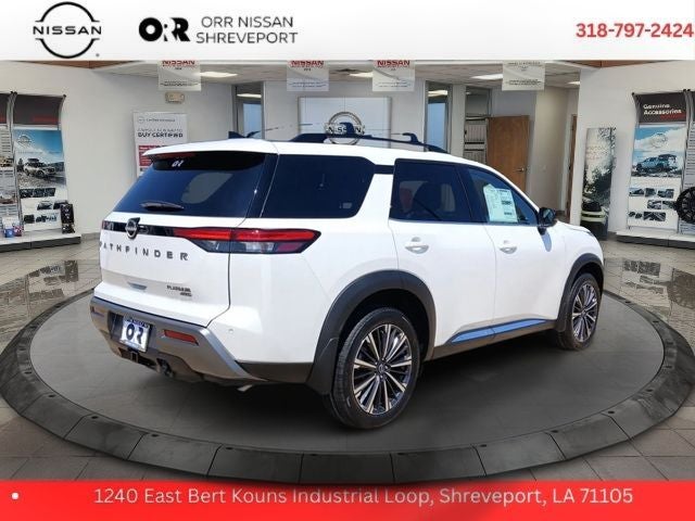 2026 Nissan Pathfinder Platinum