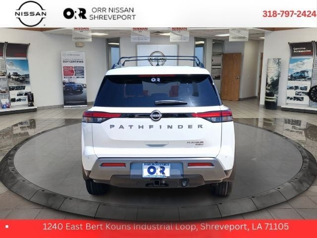 2026 Nissan Pathfinder Platinum