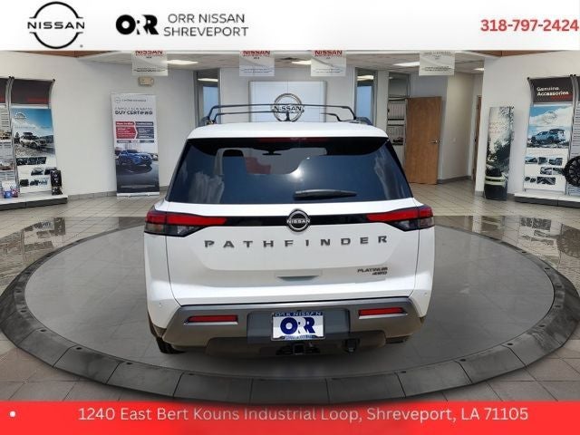 2026 Nissan Pathfinder Platinum
