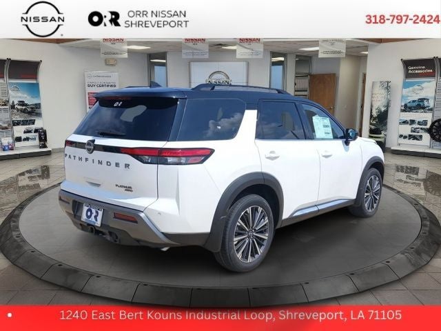 2026 Nissan Pathfinder Platinum
