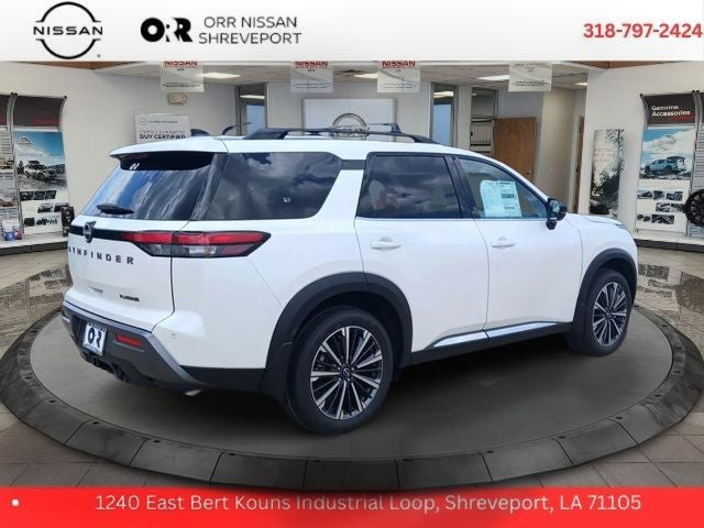 2026 Nissan Pathfinder Platinum