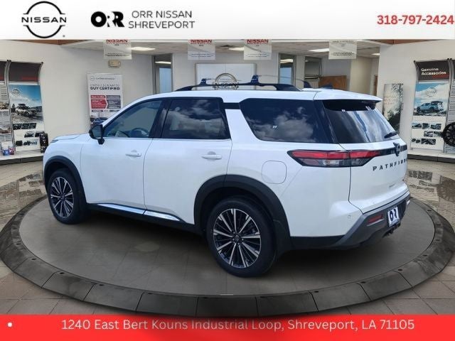 2026 Nissan Pathfinder Platinum