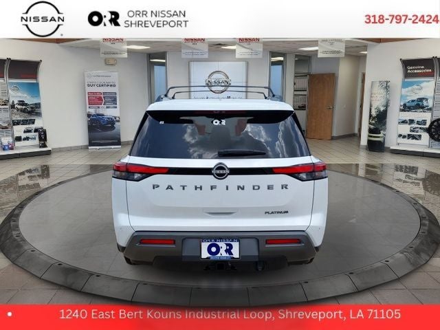 2026 Nissan Pathfinder Platinum