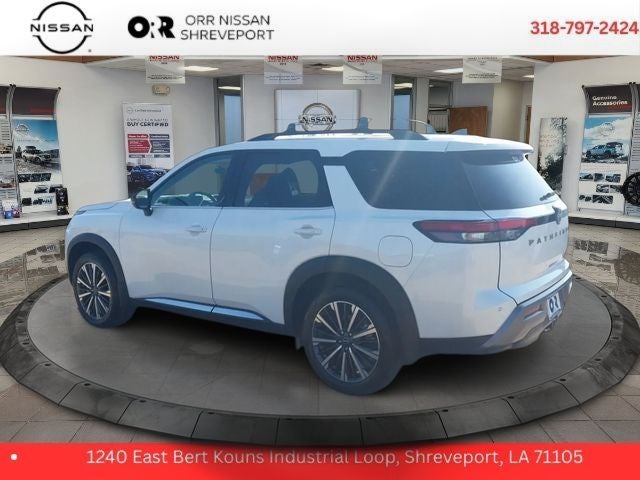 2026 Nissan Pathfinder Platinum