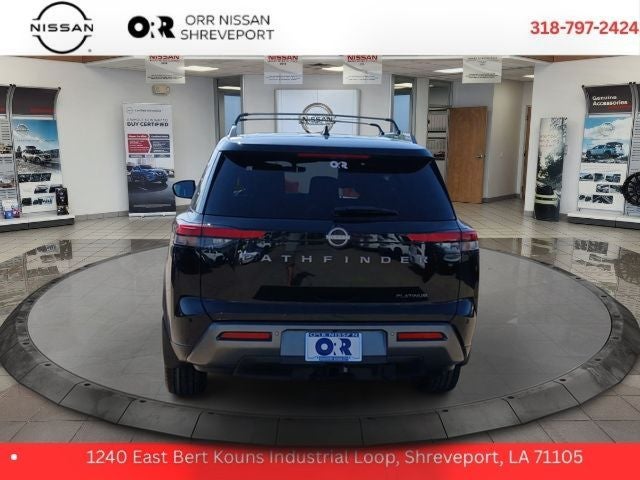 2026 Nissan Pathfinder Platinum