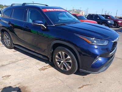 2021 Toyota Highlander XLE