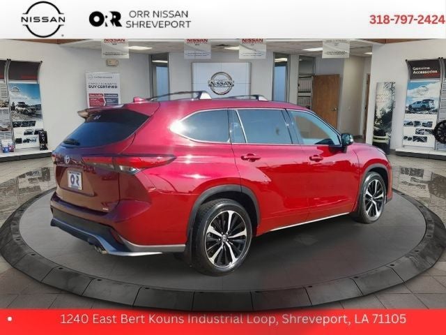 2022 Toyota Highlander XSE