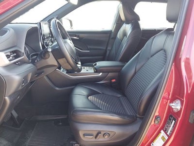 2022 Toyota Highlander XSE