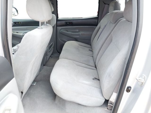 2006 Toyota Tacoma Base V6