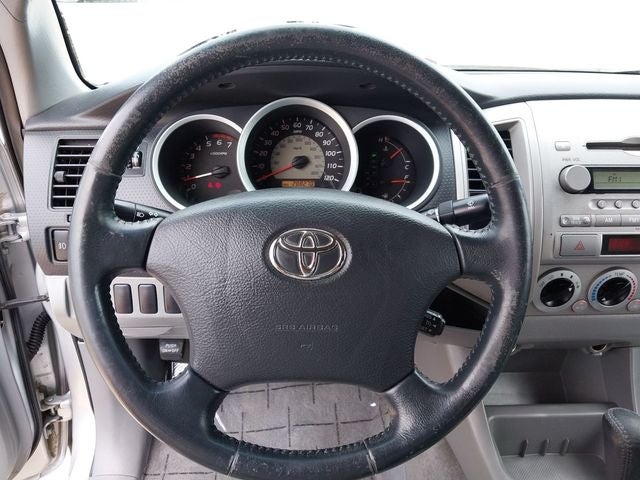 2006 Toyota Tacoma Base V6