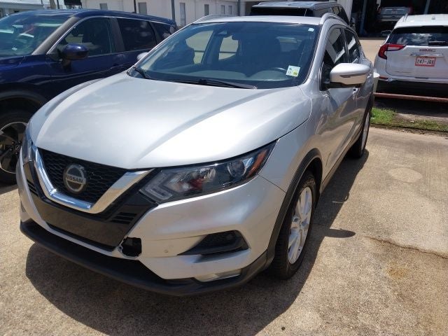 2022 Nissan Rogue Sport SV