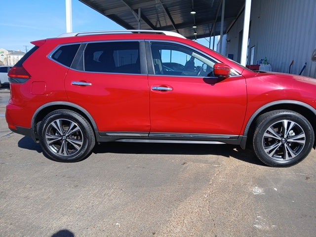 2017 Nissan Rogue SL