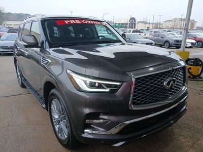 2024 INFINITI QX80 LUXE